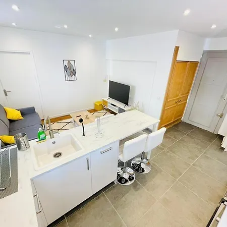 Lejlighed Saturne - Modern Flat Next To Station Annemasse