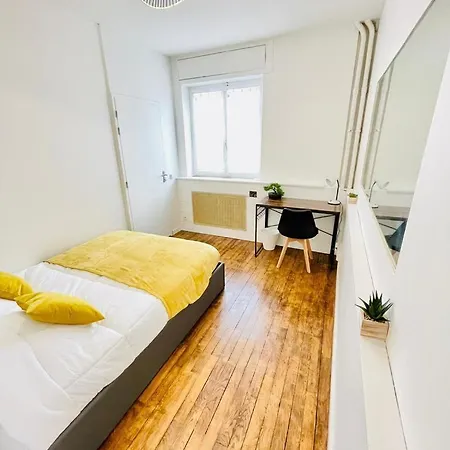 Saturne - Modern Flat Next To Station Annemasse